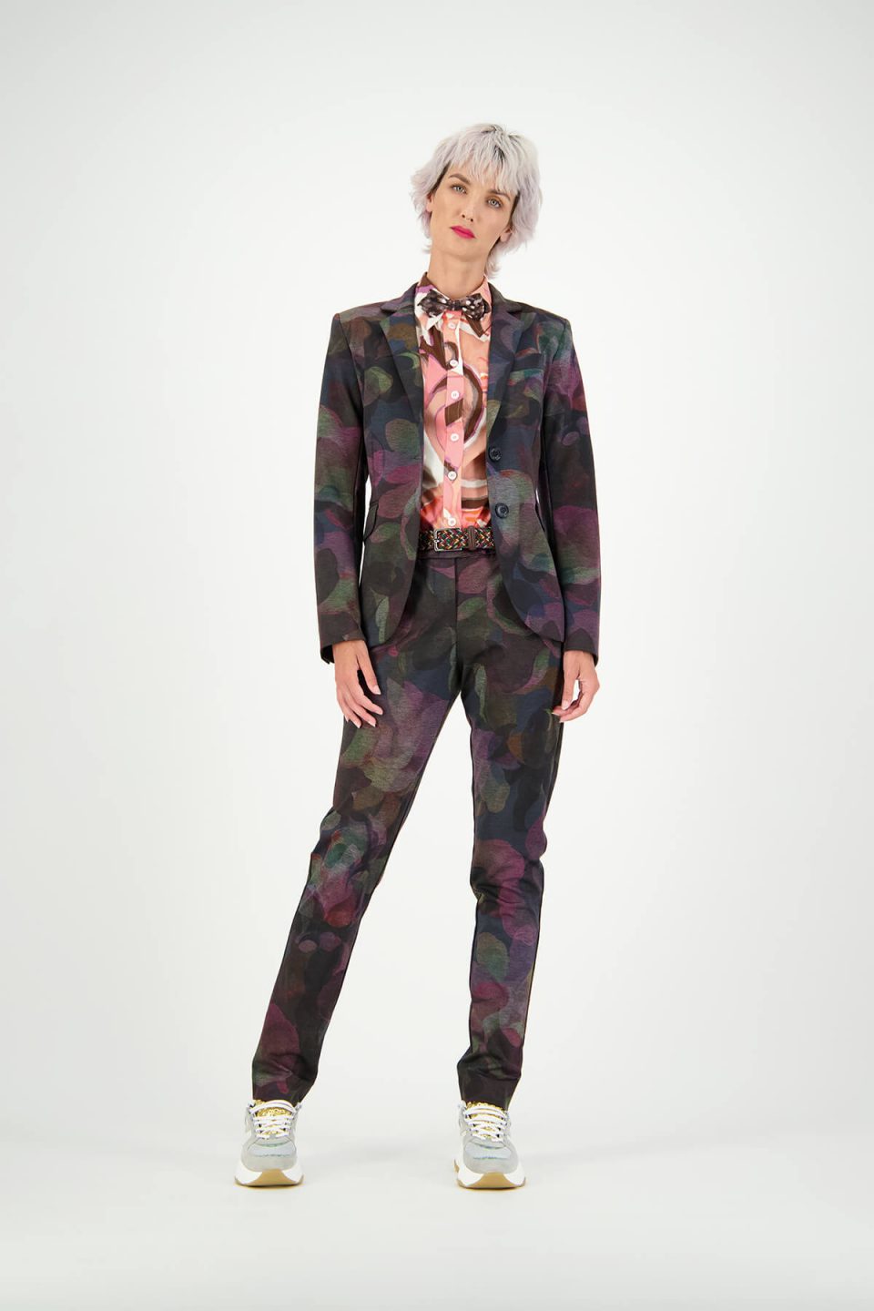 Model female wearing patterned suit on-model photography